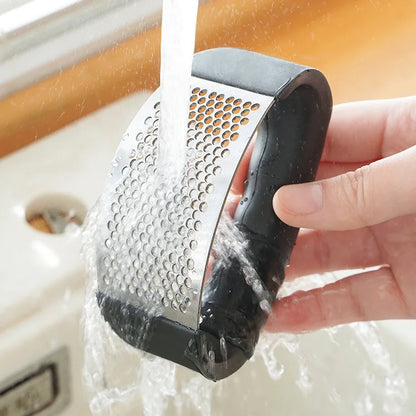 Stainless Steel Garlic Rocker — Manual Mincer & Crusher